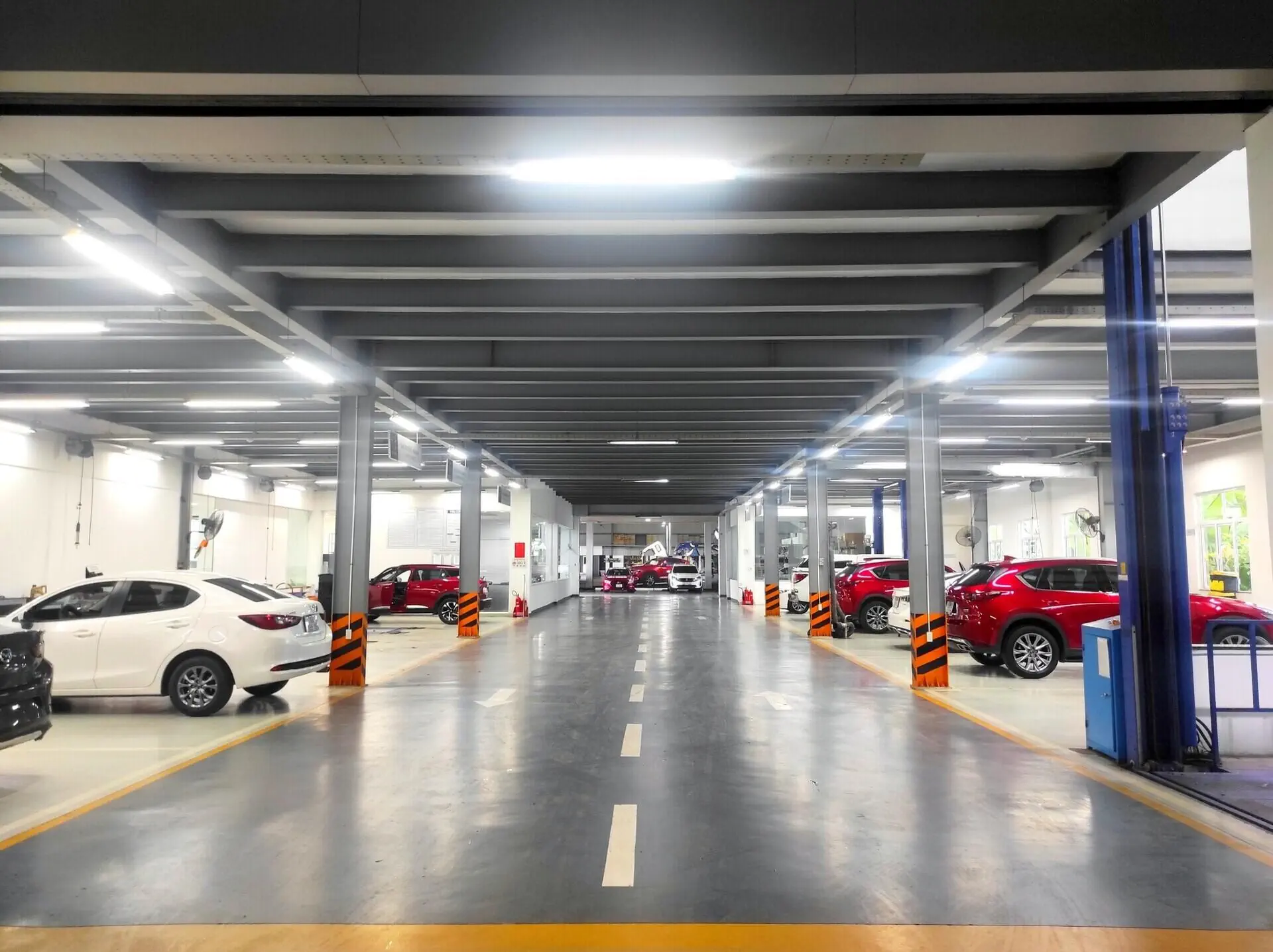 XƯỞNG DỊCH VỤ SỬA CHỮA XE DU LỊCH VĨNH LONG