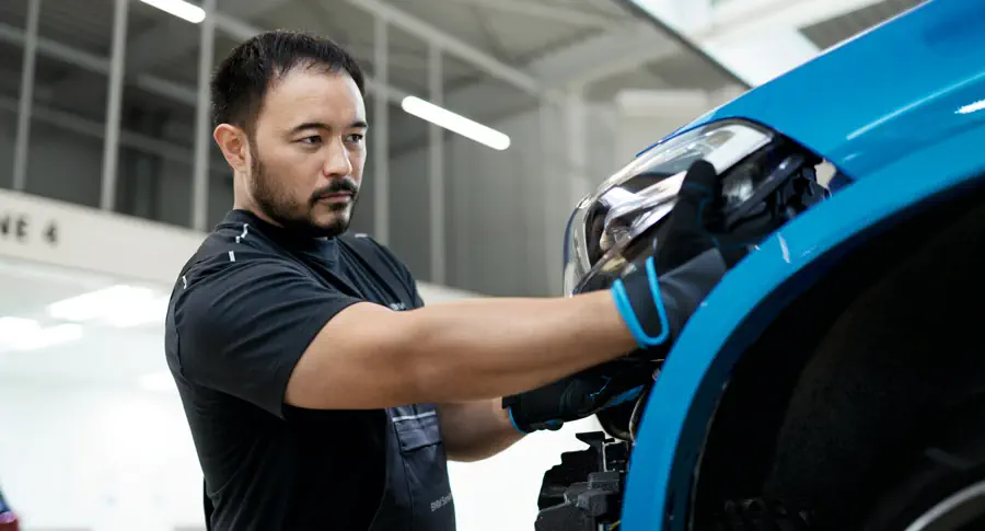 Khám phá dịch vụ phụ tùng BMW